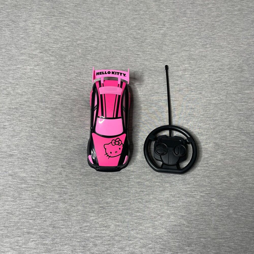Hello Kitty Remote Control Racing Car - Picture 11 of 11